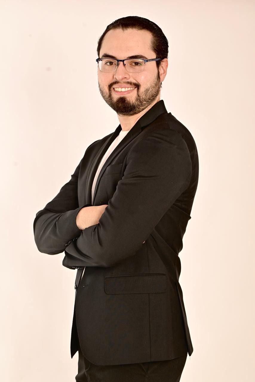 DR. RICARDO TORRES DELGADILLO